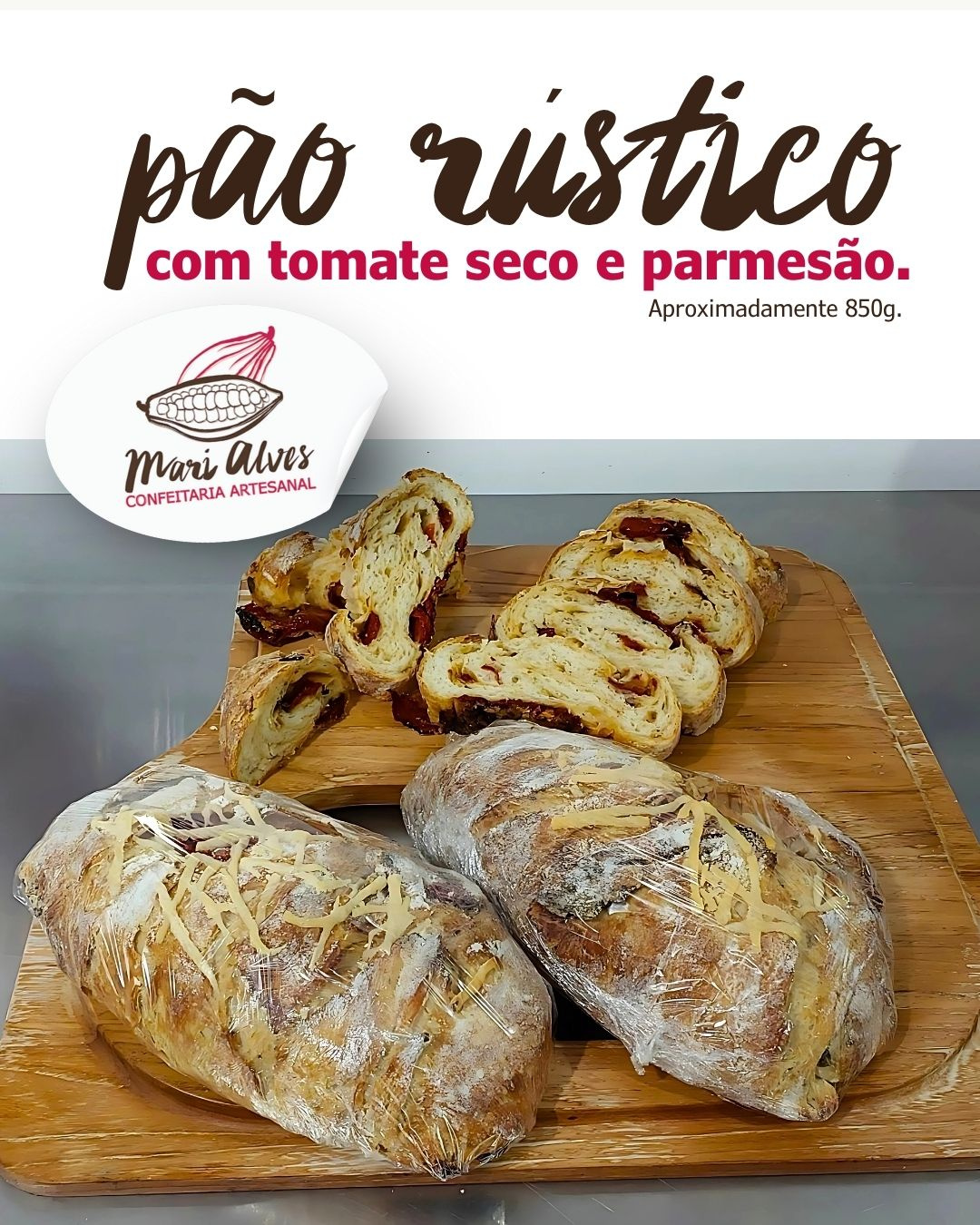 Pão Rústico Com Tomate Seco E Parmesão – Sabor E Sofisticação Em Cada Pedaço! 